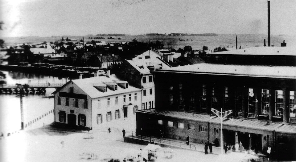 Vastvalminud turuhoone