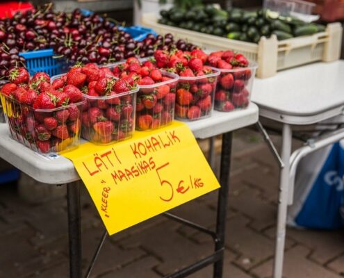 avaturg-maasikad-maasikas-tartu-turg-turg